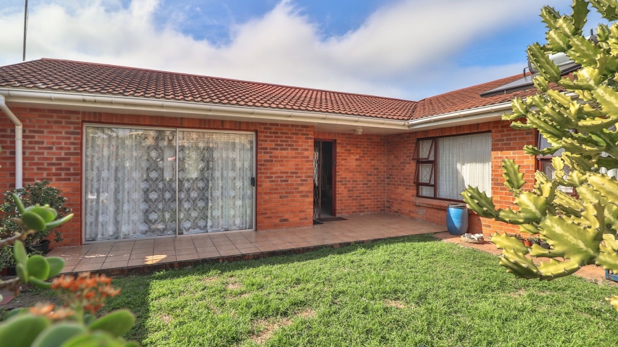 3 Bedroom Property for Sale in Blue Bend Eastern Cape